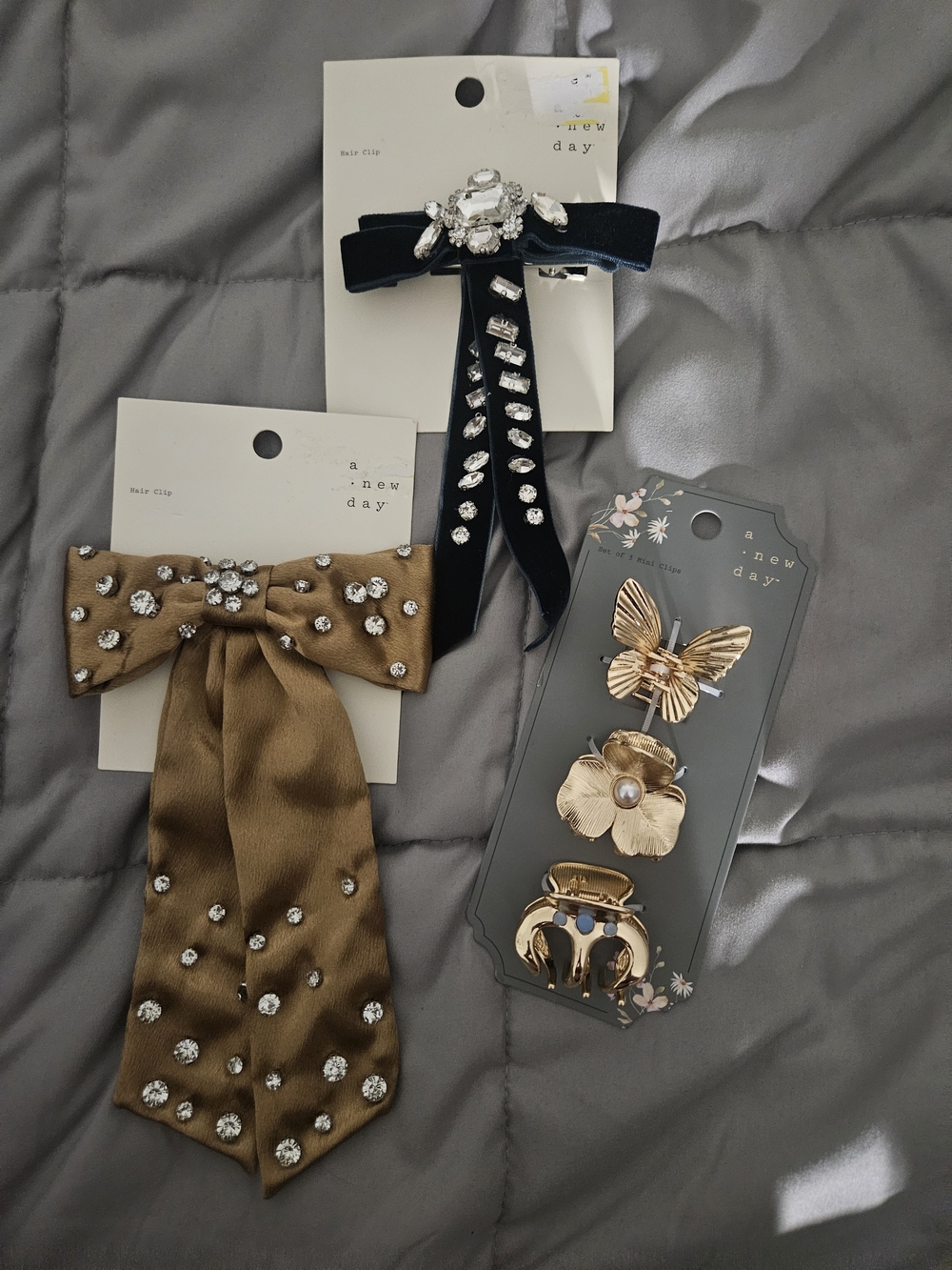 a new day Velvet Bow and Gold Floral Hair Clips Set - Black & Brown & Gold